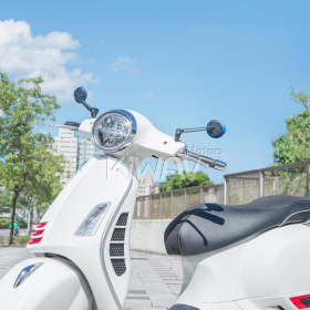 Aura blue mirrors compatible with most modern Vespa models, GTS/ GTV/ LX/ LT/ LXV/ S
