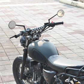 バイクミラー　マンバ　丸型　ツヤ消し仕上げカーボンファイバー　M10 5/16"　バイク　ハーレーに汎用