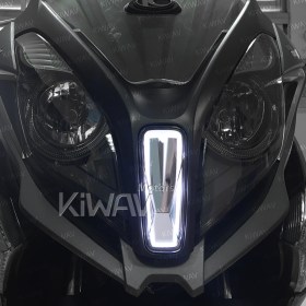 LEDフェアリングライト　クロム　Kymco Downtown 350i 250iに適用