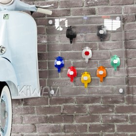 吸盤付きフック　バイク形　黄と白のボタン