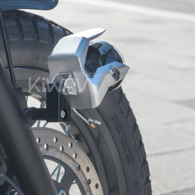 バイク用フォグランプ　NS-41　丸い　銀　ECE認証　ブラケットと配線キット付き