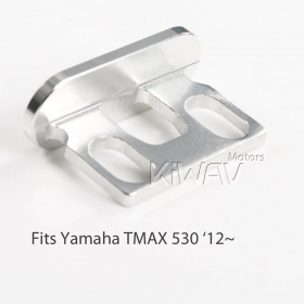 ミラーホールカバー　銀　ヤマハ　TMAX 530 2012以降に適用