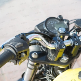 バイクミラー穴埋めボルト　黒　M10正ネジと逆ネジ
